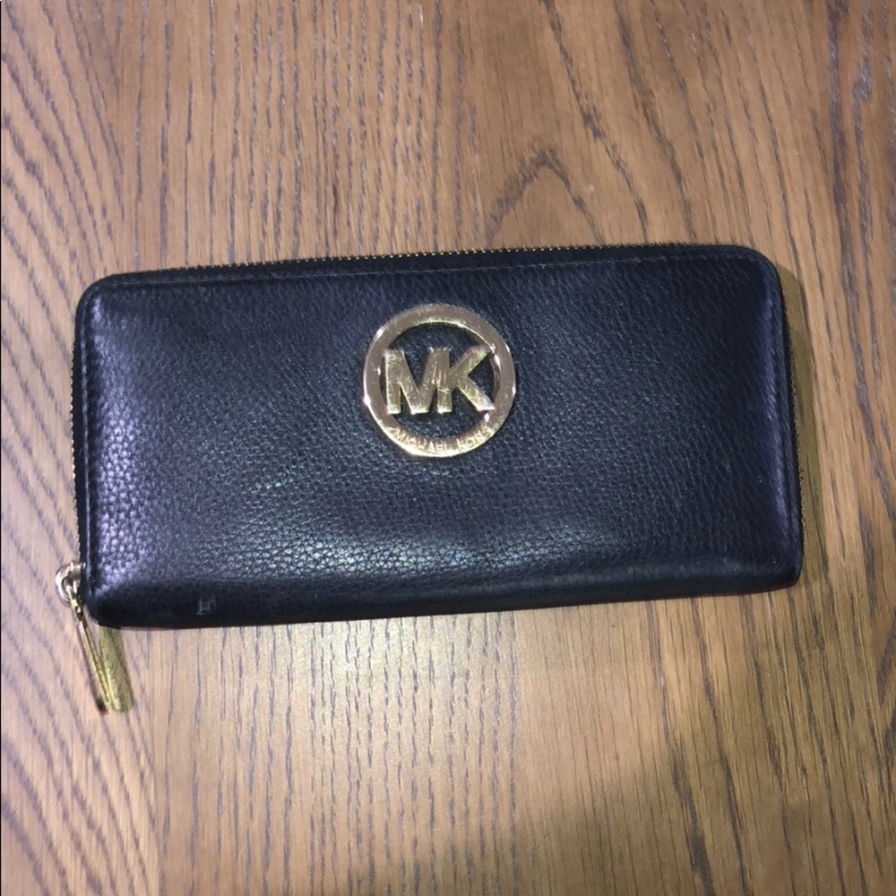 Michael Kors wallet